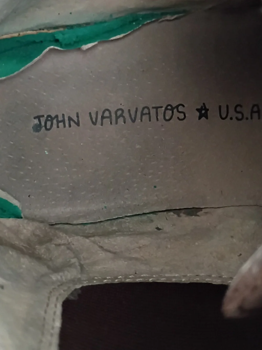 John Varvatos Brown Suede Chukka Boots